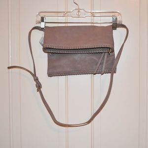 Makelia Crossbody